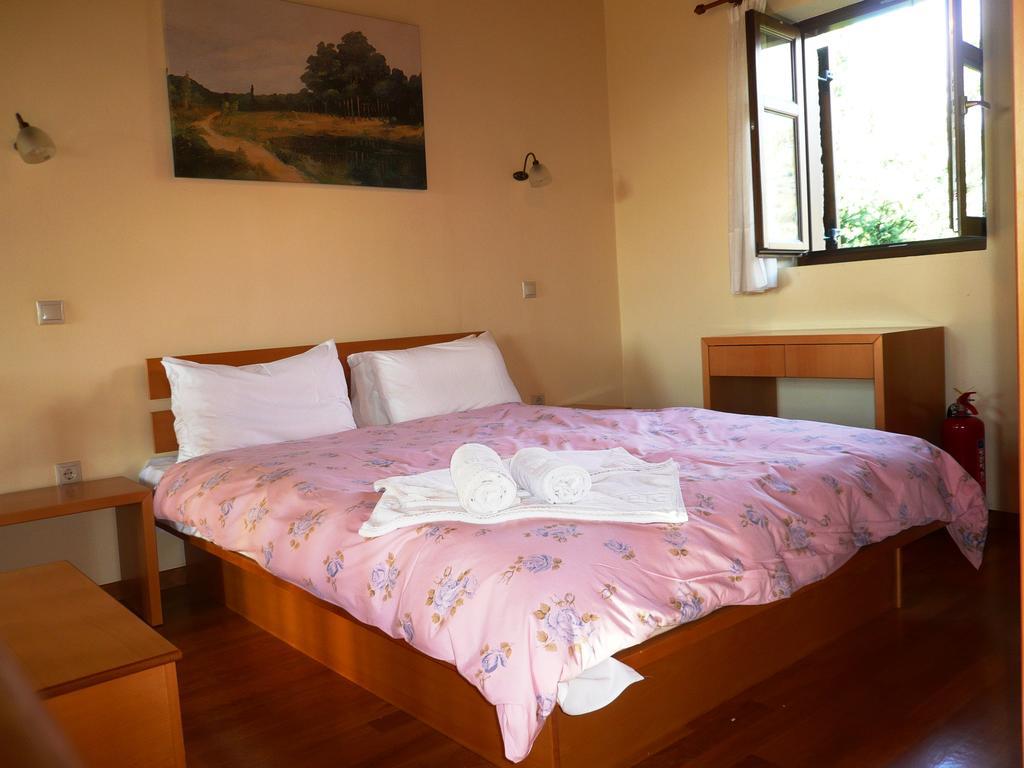 Maison Viros Kardhamili Phòng bức ảnh