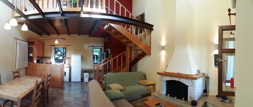 Maison Viros Kardhamili Phòng bức ảnh